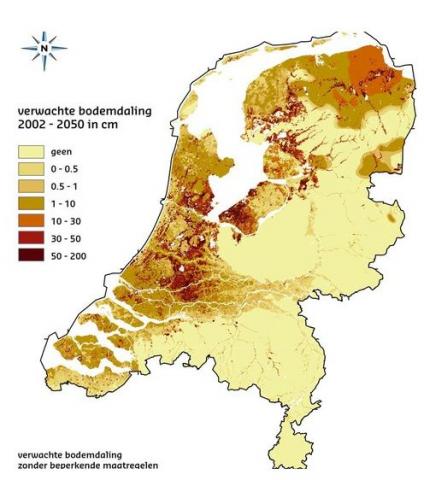 verwachte_bodemdaling_zonder_beperkende_maatregelen.jpg kaart geeft verwachte bodemdaling in Nederland weer zonder beperkende maatregelen